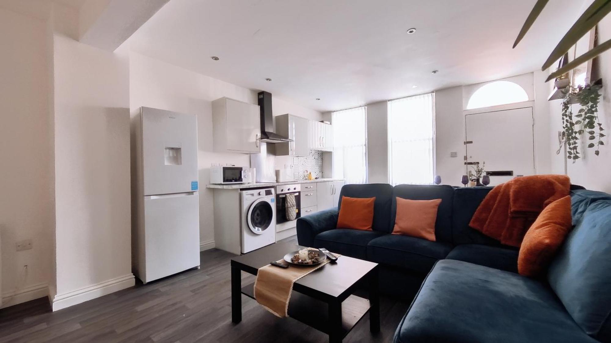 Group Bookings: Up To 30 Guests Across 5 Spacious Flats! Keyless Access Free Wifi & Parking Birmingham Zewnętrze zdjęcie